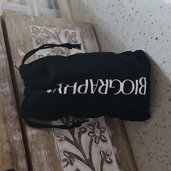 Biography Petty Grudges Repair Oil - Picture 3 of 3